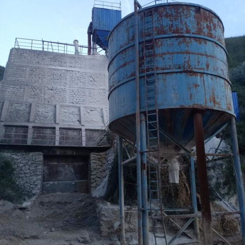 洛南縣石門鎮(zhèn)華瑞建材加氣塊廠磨白灰污染環(huán)境